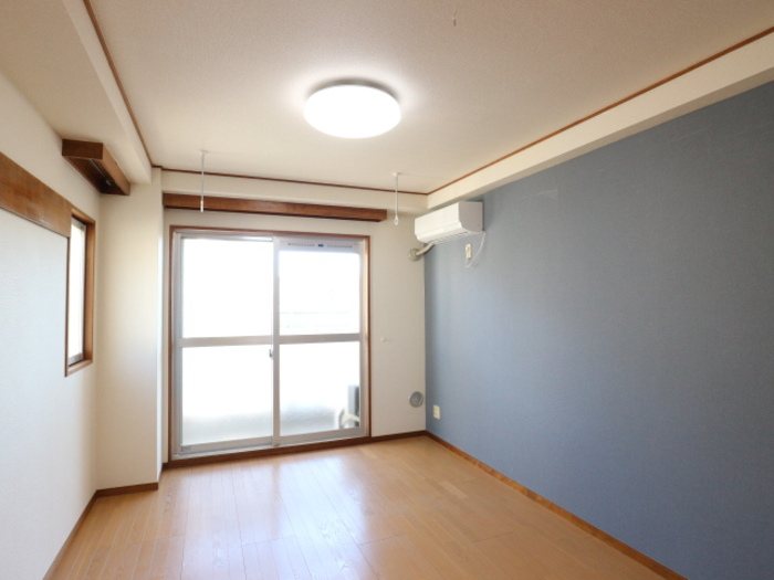 メールオフィスＳＫビル リビング