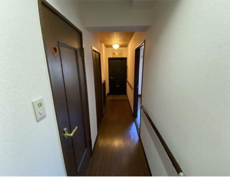 プレミールオンダ 玄関