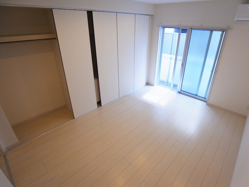 リブリ・エスアイエム ベッドルーム