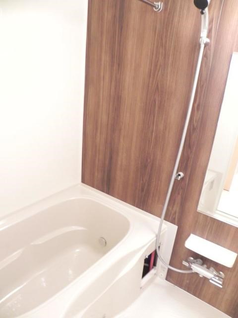 スリンキー 風呂画像