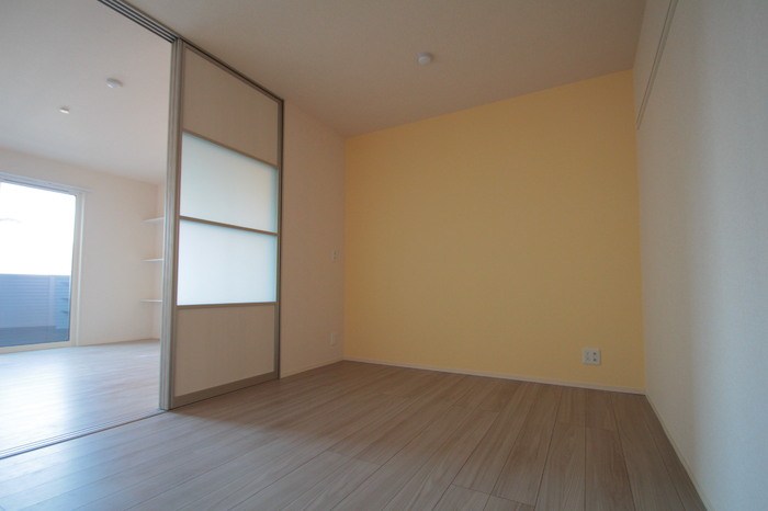 ＧＯＬＤＥＮ　ＲＩＮＧＳ　12 ベッドルーム