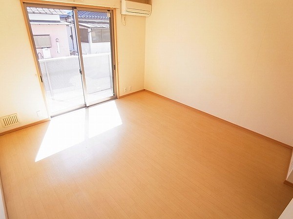 キャトルセゾン ベッドルーム