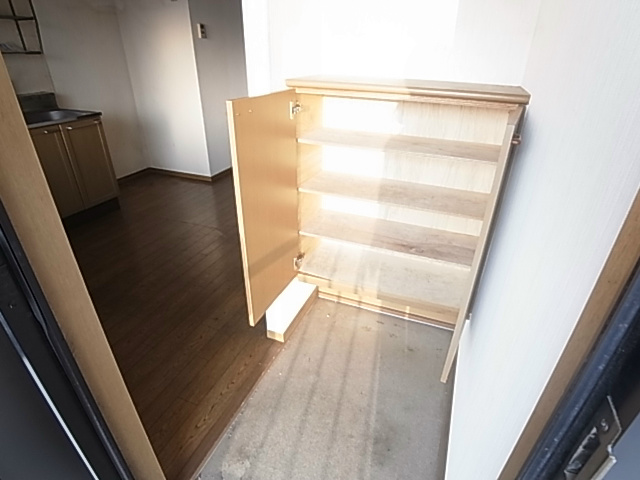 グリーンテリア第５ 玄関