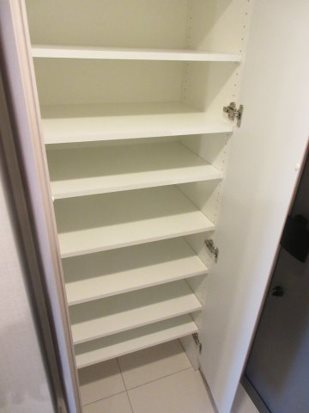 ユリカロゼ五反野Ⅲ 玄関