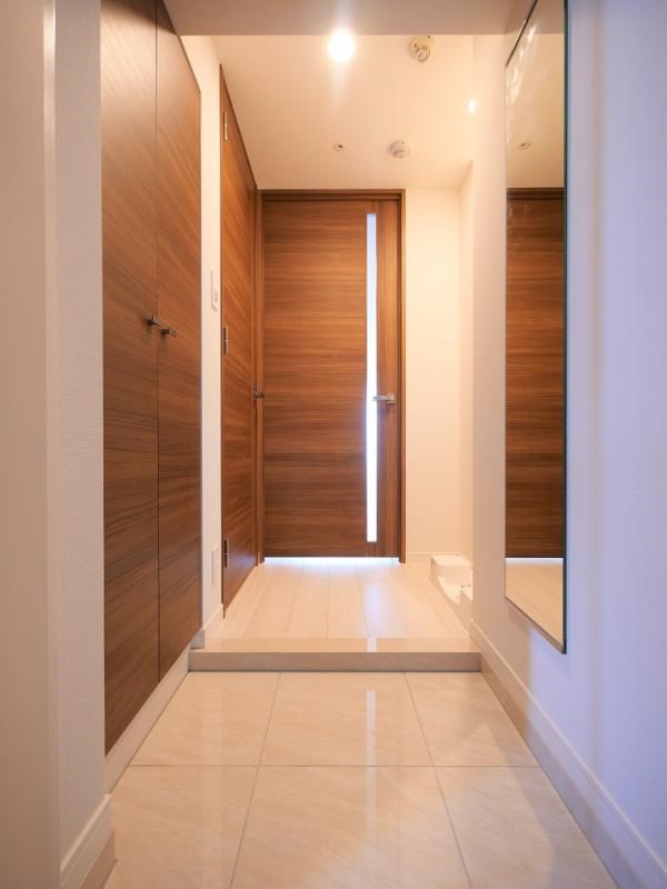 ラフィスタお花茶屋 玄関