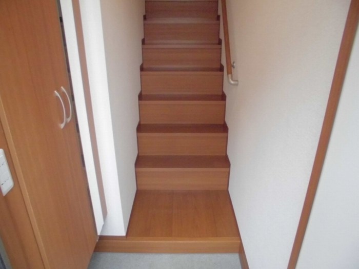 ニュータウン3 玄関