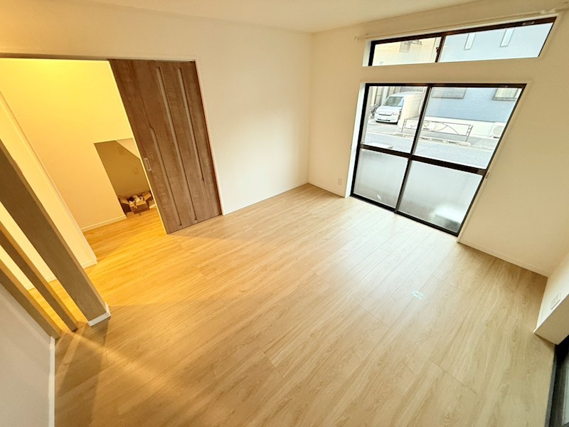 亀有3丁目戸建て リビング