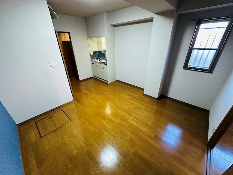 プラーサ・シアン・サージュ リビング