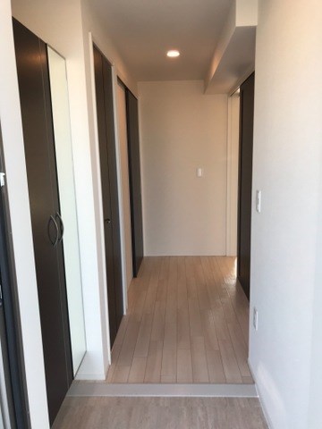 カーサ　ミルフィーユ 玄関