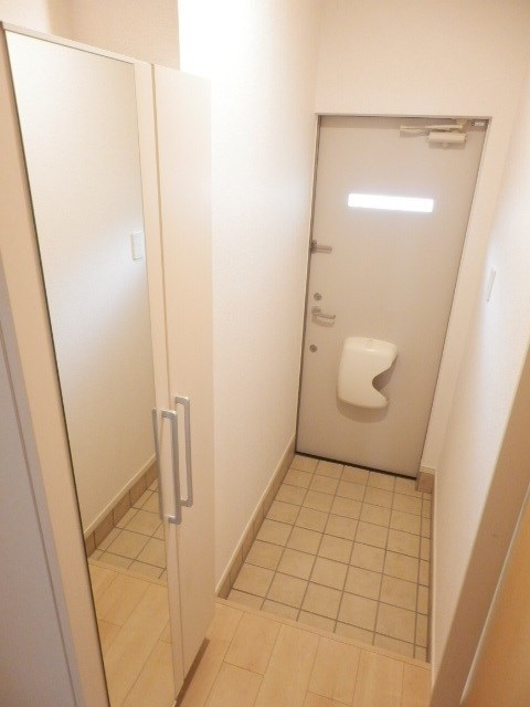 ジャラン　バグース 玄関