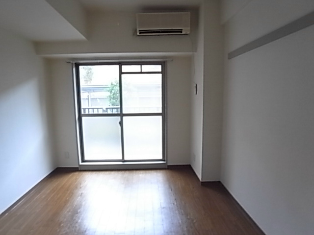 コンフォール小泉 ベッドルーム