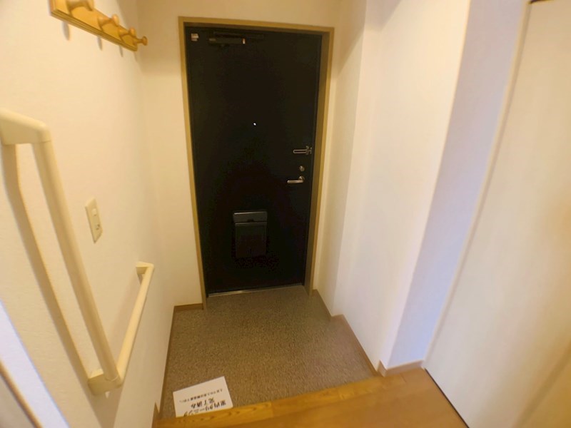 フォーエレメンツ竹の塚 玄関