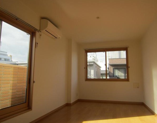 ネオコーポフロラ１ リビング