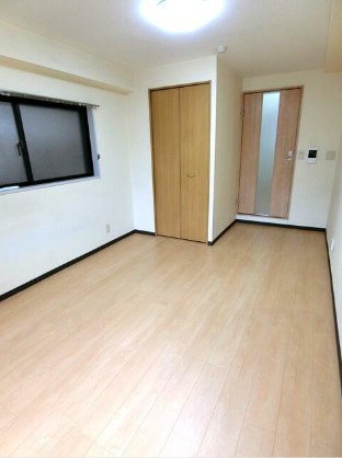 メゾンドール北千住 リビング