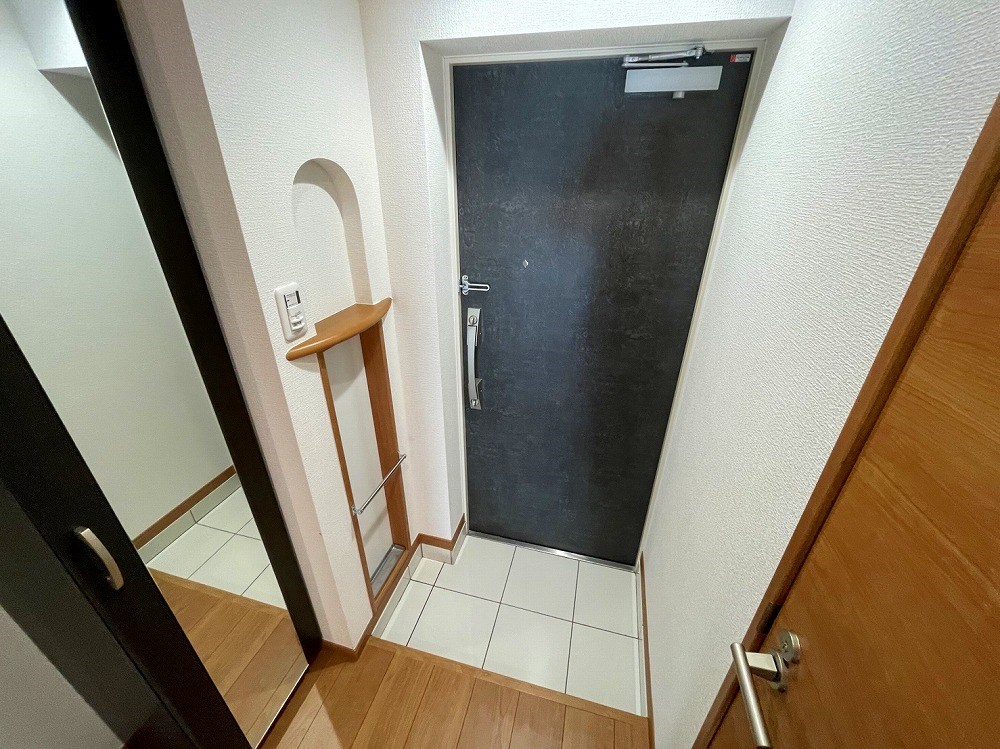 GRANPASEO舎人  玄関