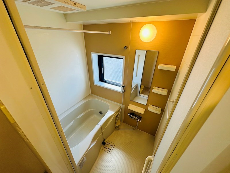 アビタ・ヴァン その他8