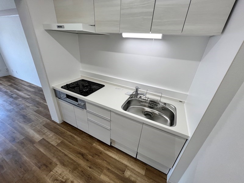 ルミエール西綾瀬 キッチン