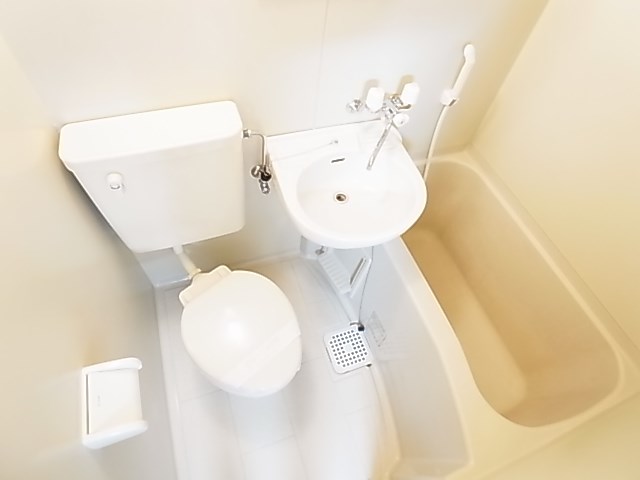 オーネスト六町１ 風呂画像