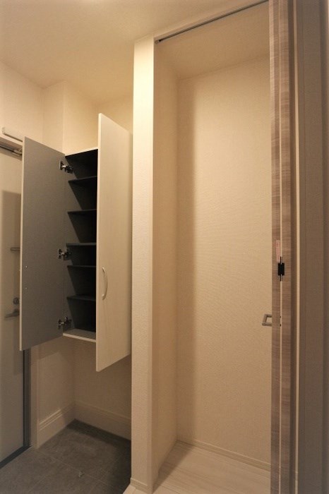 プリムヴェール 玄関