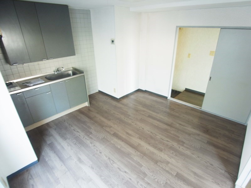 メゾン　アミューレ リビング