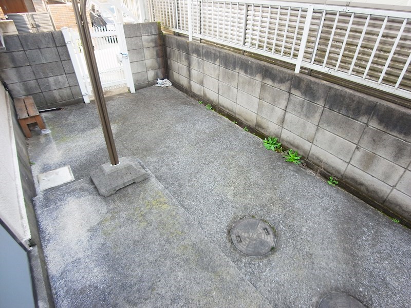 メゾン　アミューレ ベランダ