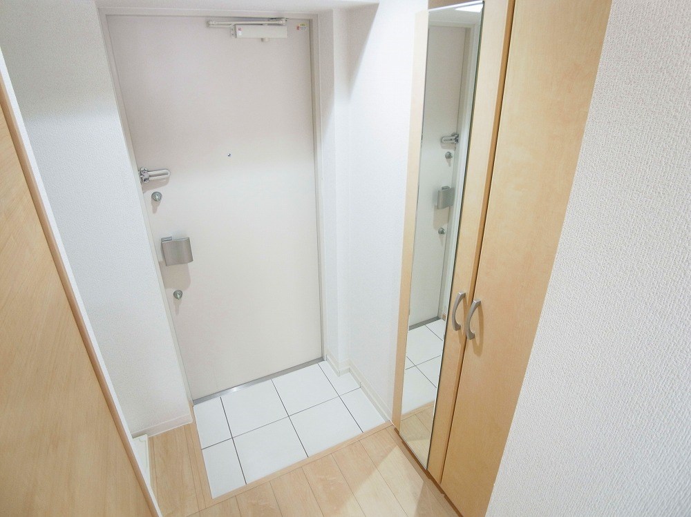 フェルクルールプレスト千住関屋 玄関