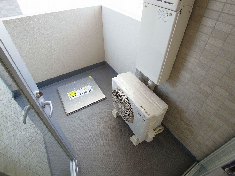 フェルクルールプレスト千住関屋 ベランダ