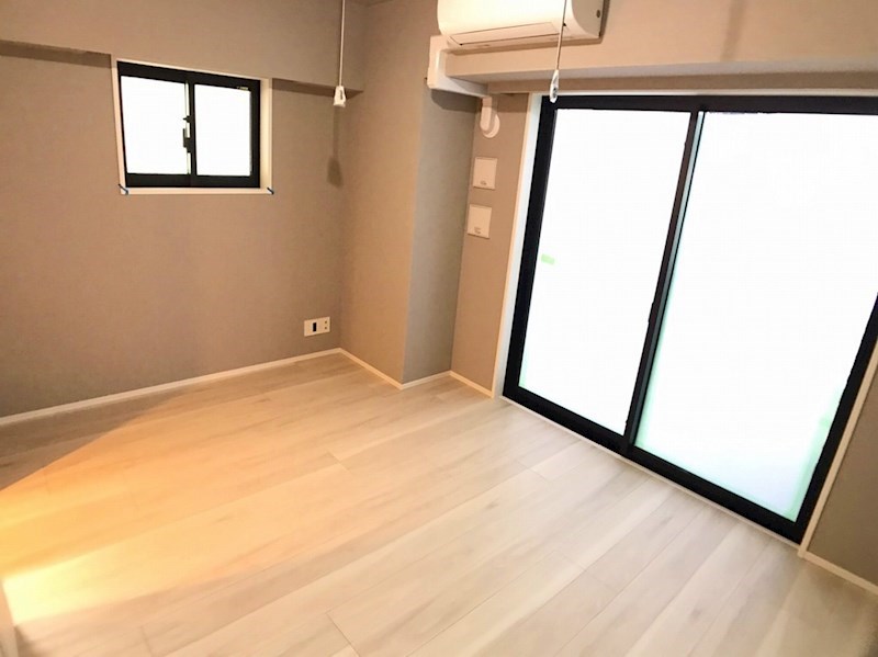 ラグゼナ北千住  リビング