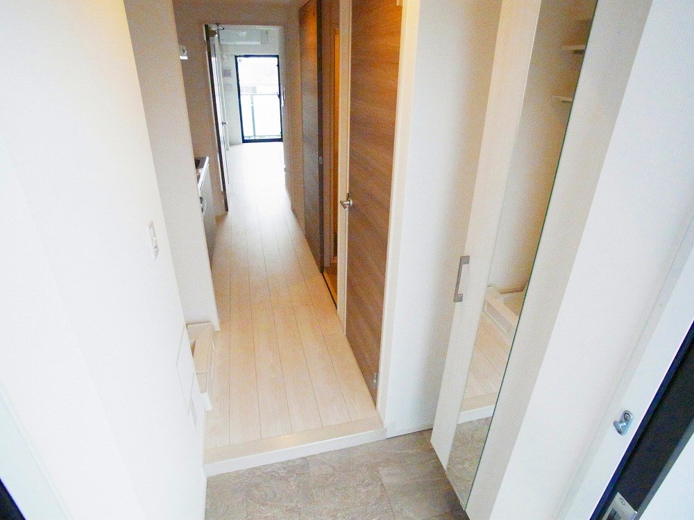 Ｃａｒｒｅ　Ｓ.Ｉ 玄関