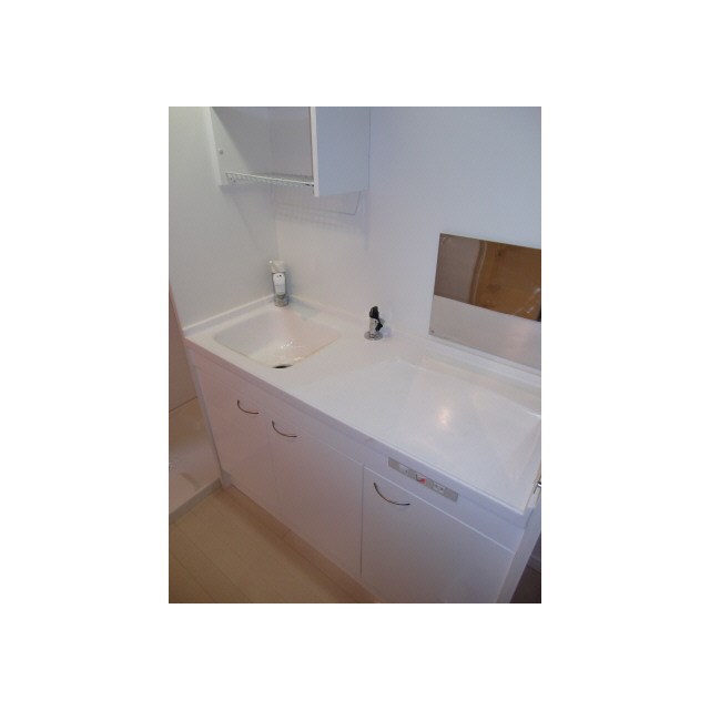 リヴィエール綾瀬 キッチン