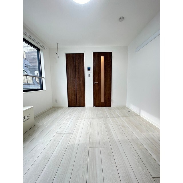 エクセラン西尾久East リビング