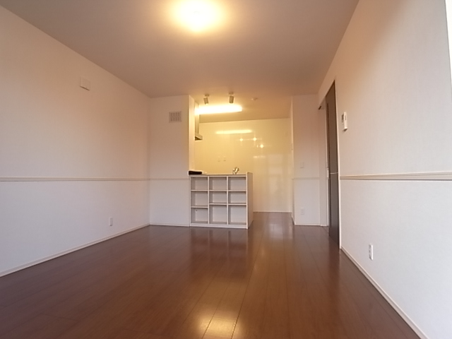 プロシード青葉台　B棟 リビング