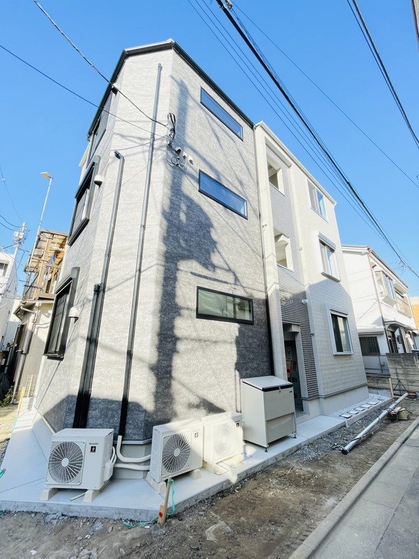 ノーブル四ツ木 外観写真