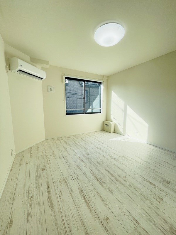 ノーブル四ツ木 ベッドルーム