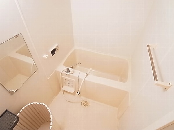 ボンヌール　マキ 風呂画像