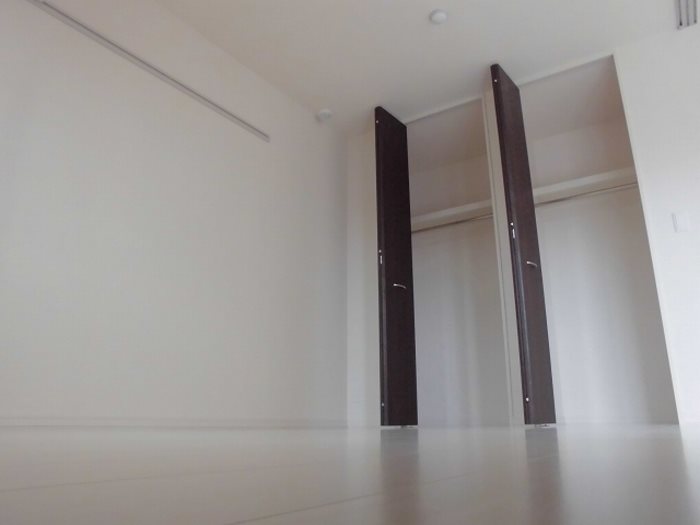 クラルテ ベッドルーム