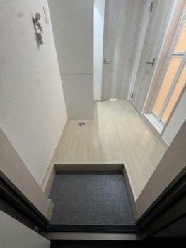 ラフィネ竹の塚 玄関