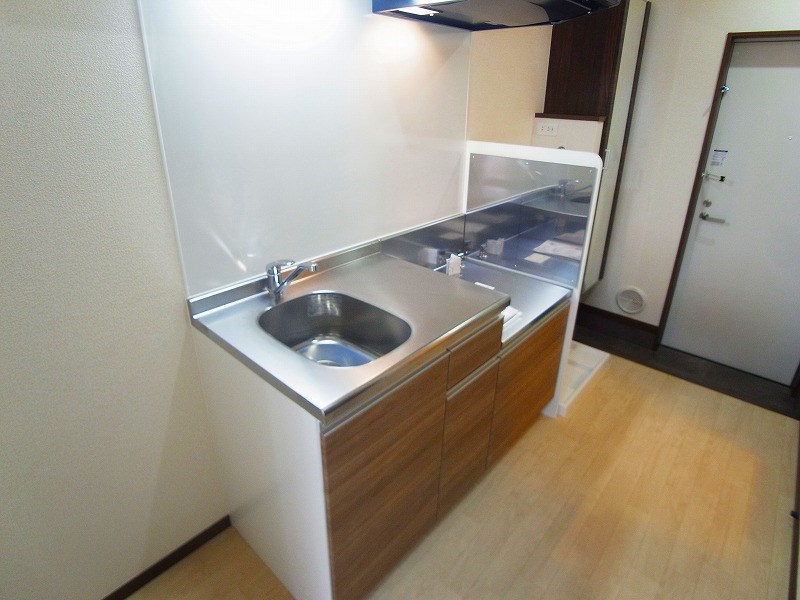 ウィステリア　ガーデン キッチン