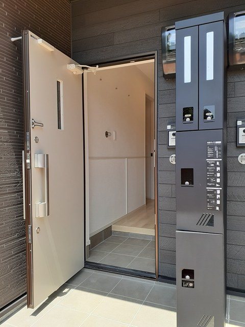 メゾンサンパティークⅢ 玄関