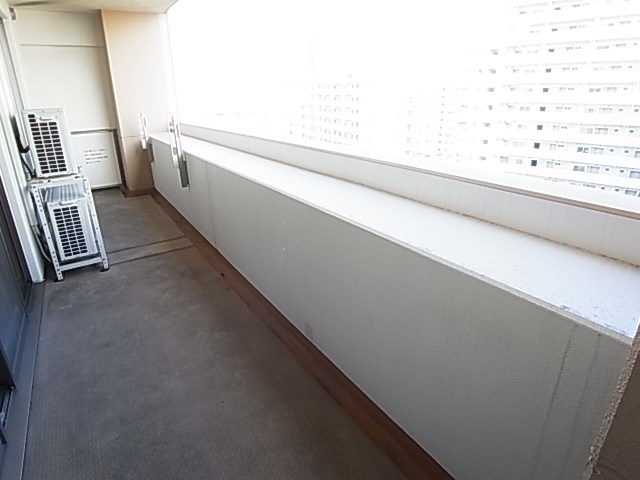 ロイヤルパークスシーサー南千住 ベランダ