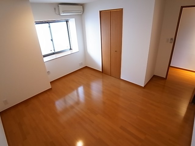 ロイヤルパークスシーサー南千住 ベッドルーム