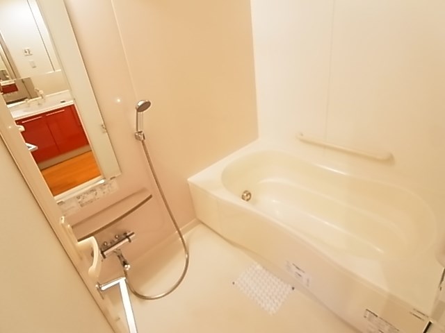 ロイヤルパークスシーサー南千住 風呂画像