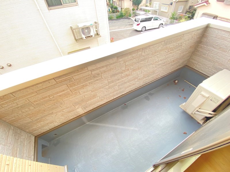 シーズン・リッチヒルズⅢ ベランダ