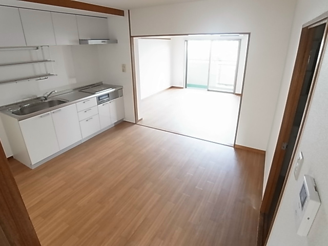 シャルム秋元 リビング