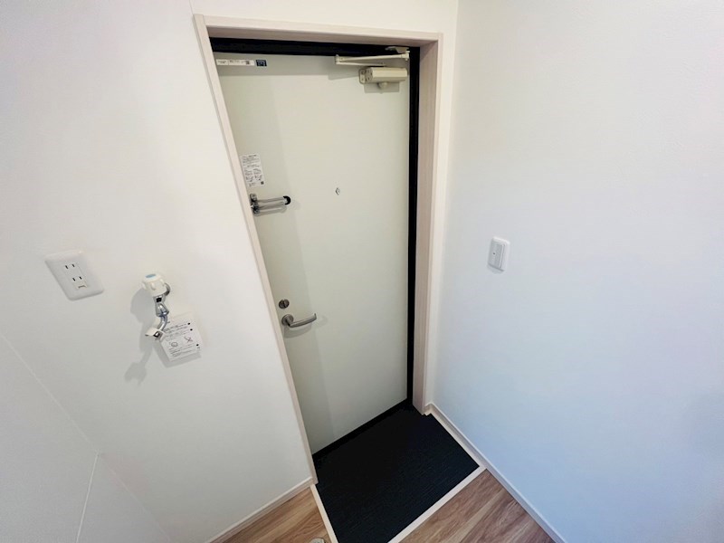 エスポワール綾瀬壱番館 玄関