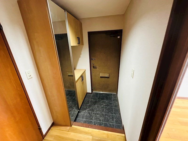 綾東ヴィレッジ弐番館 玄関