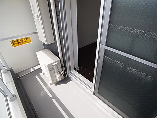 リブリ・エクセル ベランダ