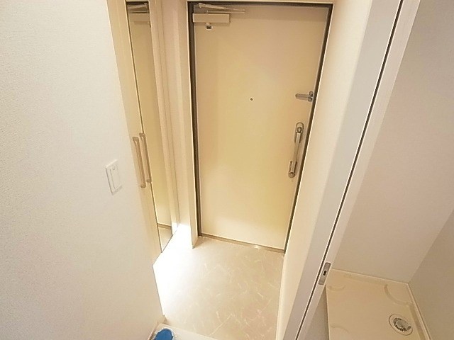 ゴールドリーフ 玄関