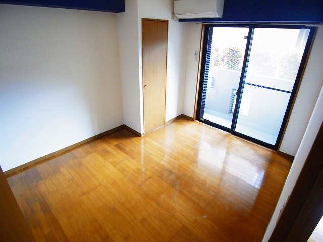 イストワールジュネス ベッドルーム