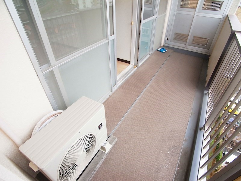 新松戸コーポＡ棟 ベランダ